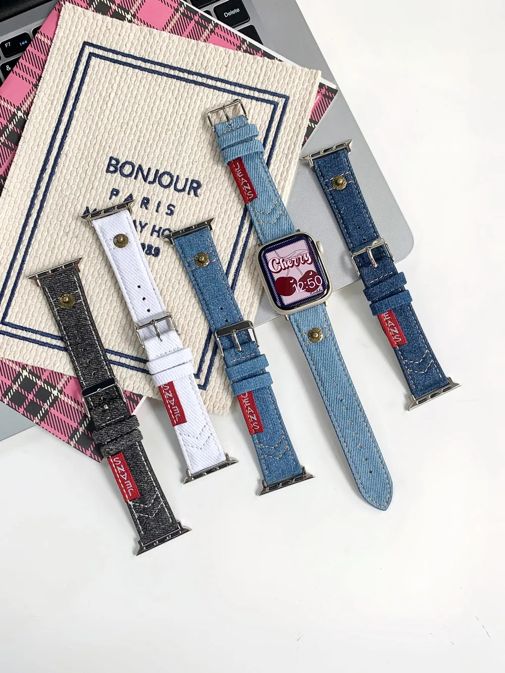 

Ремешок джинсовый кожаный для Apple Watch Band 41/45 мм 49Ultra SE8 7 6 5, джинсовый браслет, петля для Iwatch 4 3 2 1 38/42 мм 40/44 мм