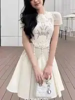 QMQA mode femmes robe élégante épissé dentelle fleur brodée évider conception Mini robes 2025 printemps nouveaux vêtements QM305 3