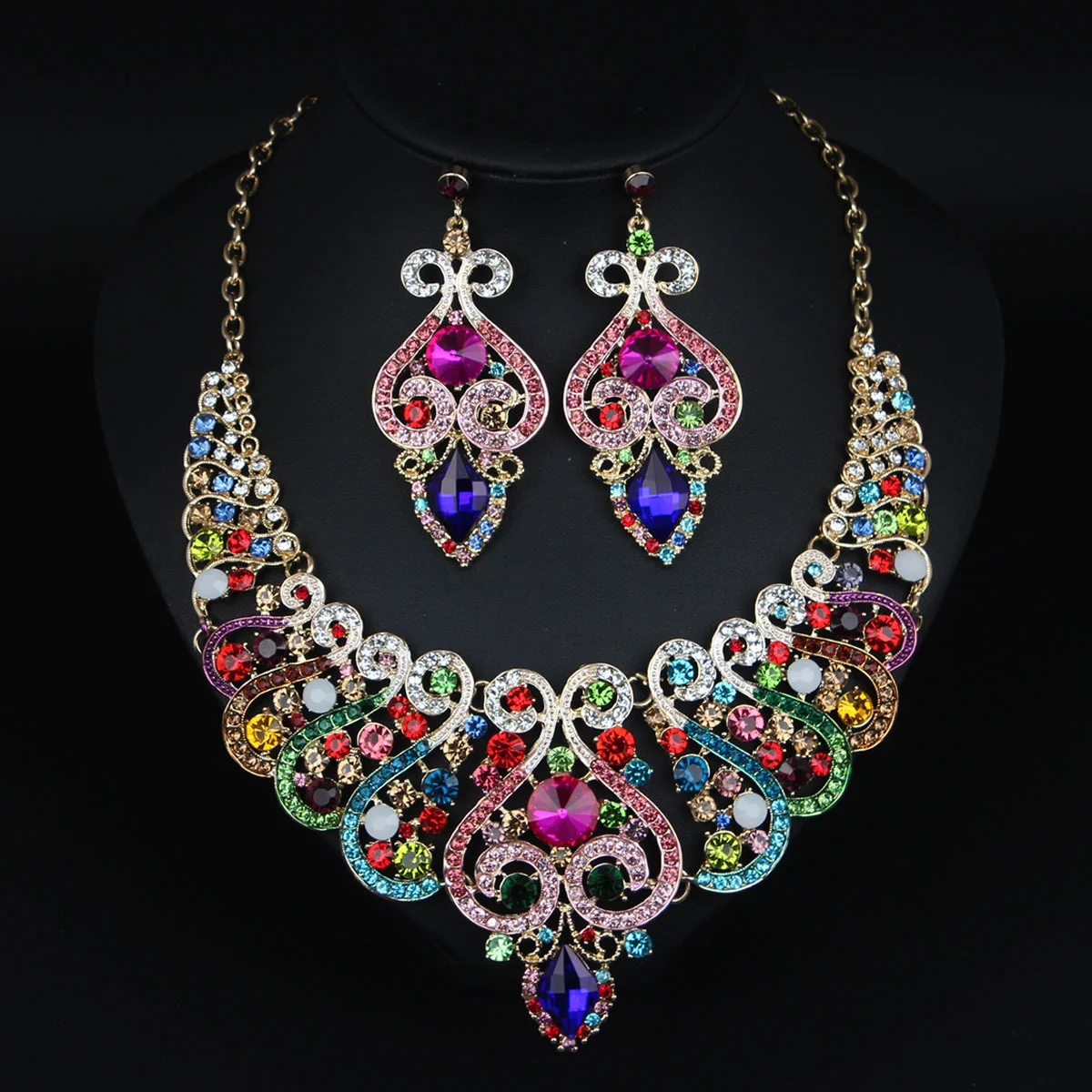 Hochwertiges Diamant-Halsketten- und Ohrring-Set - formelles Abendkleid-Brautaccessoire für Damen – Detail 4