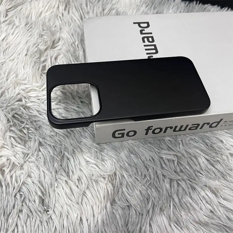 Ultra-Thin Matte Shockproof PC Case with Borderless Design