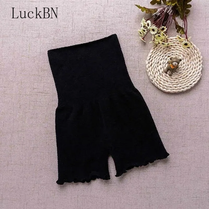 

Warm Waist Short Leggings Woolen Clothing Knit Shorts Women's Autumn And Winter Thick High Waist Seamless Sweater Short Trousers