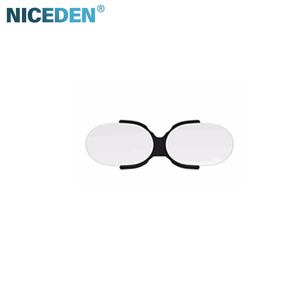 

Magnifying lens