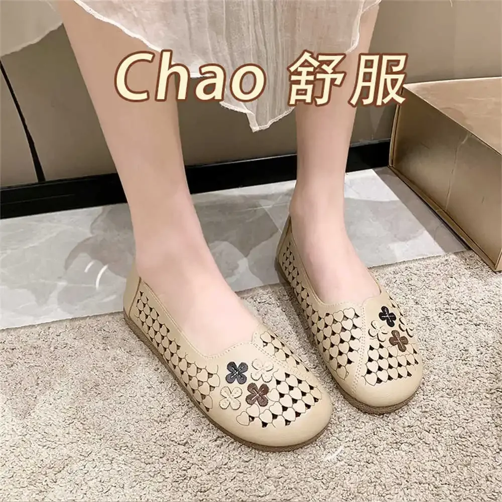 Parties Khaki Women's Shoes 33 Tennis Sports For Women Sneakers New Fast Tenis Brand Name What's Sneachers Donna Krasofka