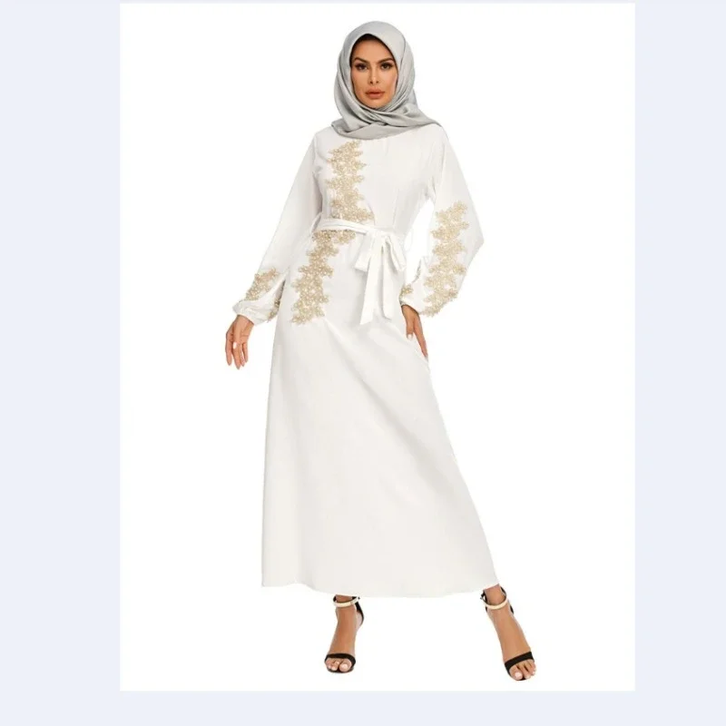 New Muslim Robe Elegant Dignified Embroidery Long Large Hem Dress evening dresses  muslim maxi dresses for women  long dresses