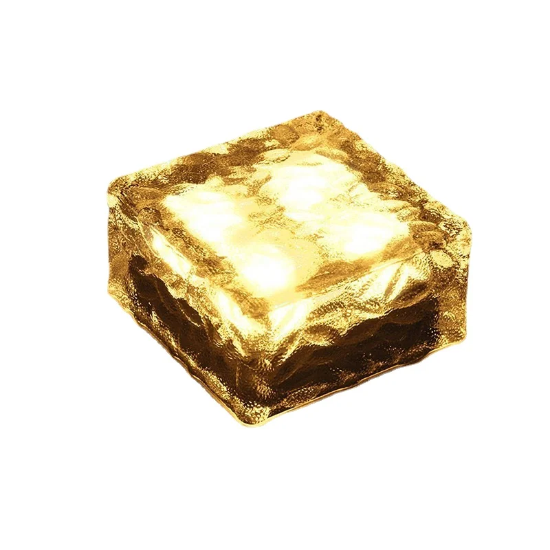 

Solar powered outdoor courtyard light, waterproof lawn light, balcony, villa, garden, home atmosphere light, decorative light,