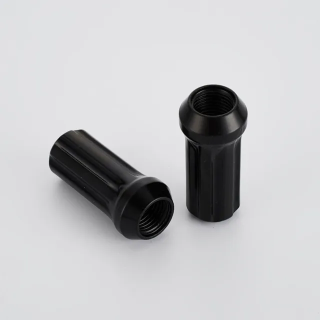 32-Pack Black 4.5" Spike Lug Nuts With Key - M14x1.5, 7-Spline, Fits Ford F250/F350 Super Duty-1081933