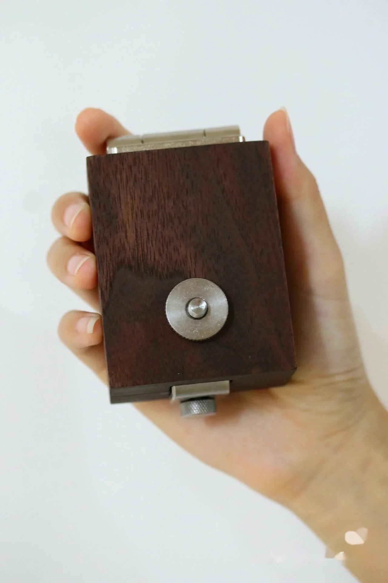 Mini Pocket Cute Walnut Wood Little Drawing Sketch Easel ,Painting Box Can Be Play With