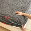 3pcs Set Velvet Bed Sheet Set (1PC Fitted Sheet and 2PCS Pillowcase) Winter Warm Mattress Cover Bed Cover 90/140/160/180/200x200 2