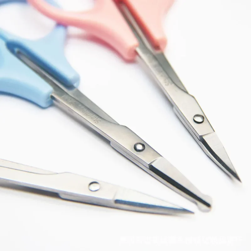 Stainless Steel Nose Hair Scissors Elbow Round Head Oblique Nose Hair Scissors Nose Hair Scissors with Protective Cover 4