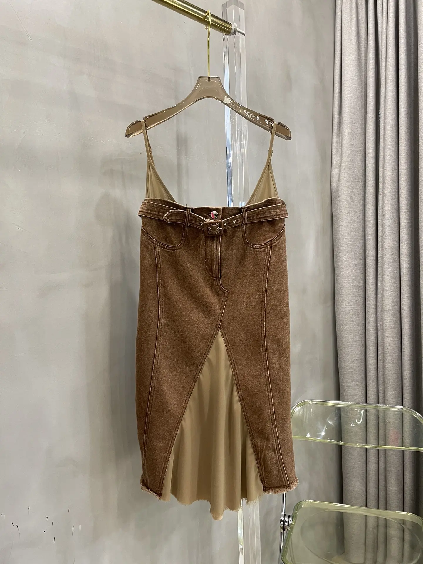 

Denim suspender skirt chest belt design casual fashion 2023 summer new style 0401