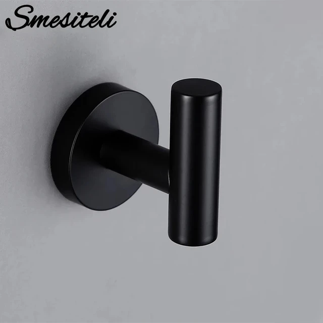 อุปกรณ์ห้องน้ำชุดกุญแจผู้ถือ Wall Mount 304 ชั้นวางผ้าขนหนูสแตนเลสขัดเงาโครเมี่ยม 4 สี 1