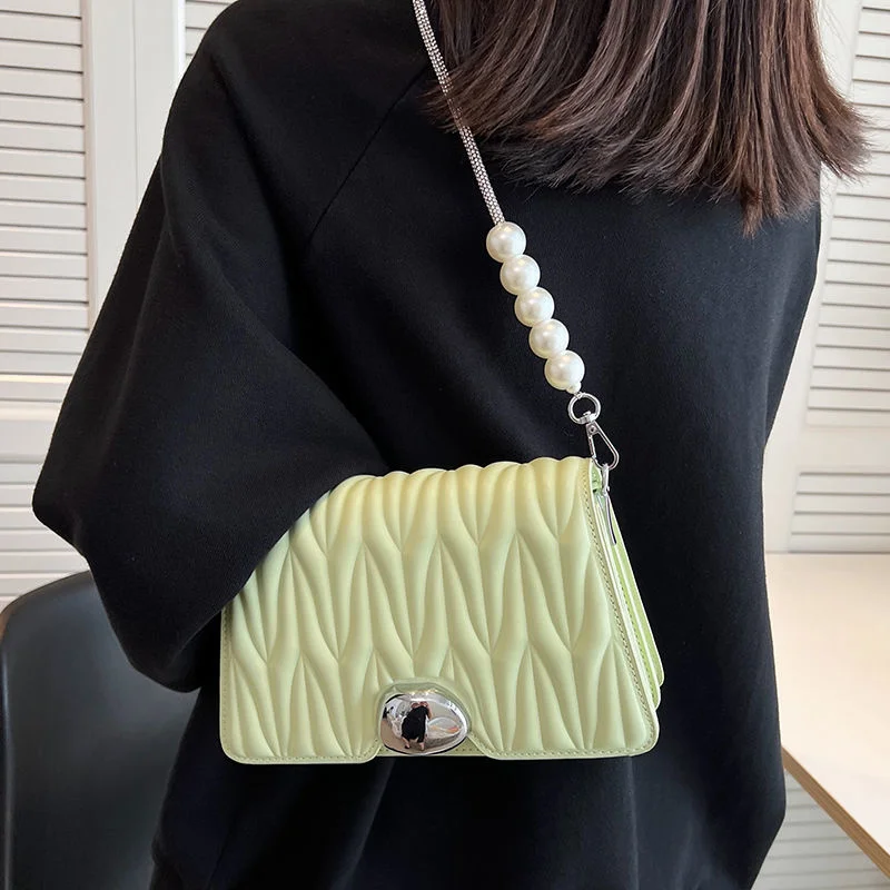 Fashion Bags Women 2022 Designer Light Luxury Small Bag Versatile Pearl Chain Messenger Bag Small Crowd High Sense Shoulder Bag