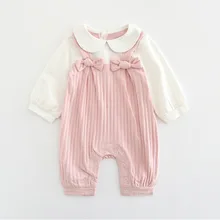

2022 New Newborn Baby Romper Fake Two-piece Sling Climber Korean Embroidered Baby One-piece Clothes Baby Girl Romper