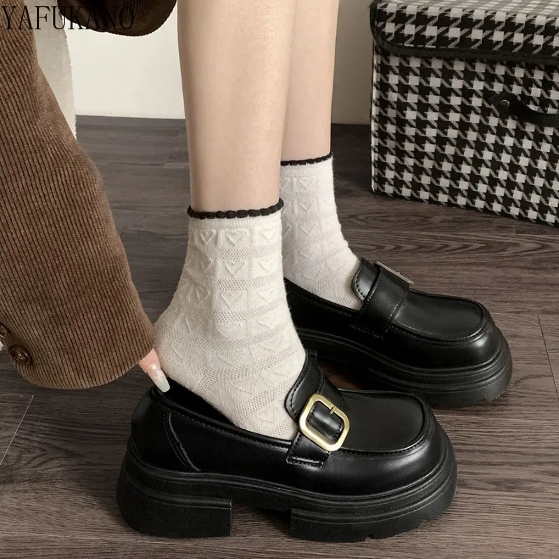 

Retro Thick Sole Platform Heightened Small Leather Shoes Fashion Women Chunky Heel Pumps 2024 Spring New Brown Casual Loafers