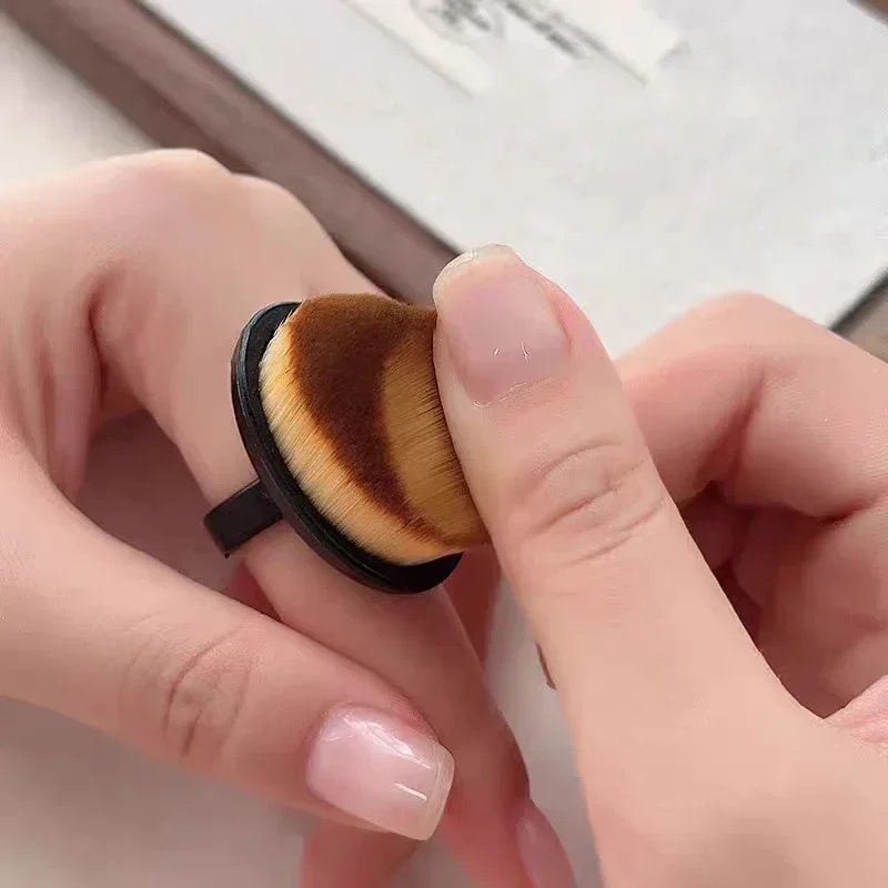 1/10pcs Nails Art Dust Brush Buckle Brush Ring-shaped Brush for Nail Dust Cleaning Professional Oval Gel Manicure Make Up Tool 3