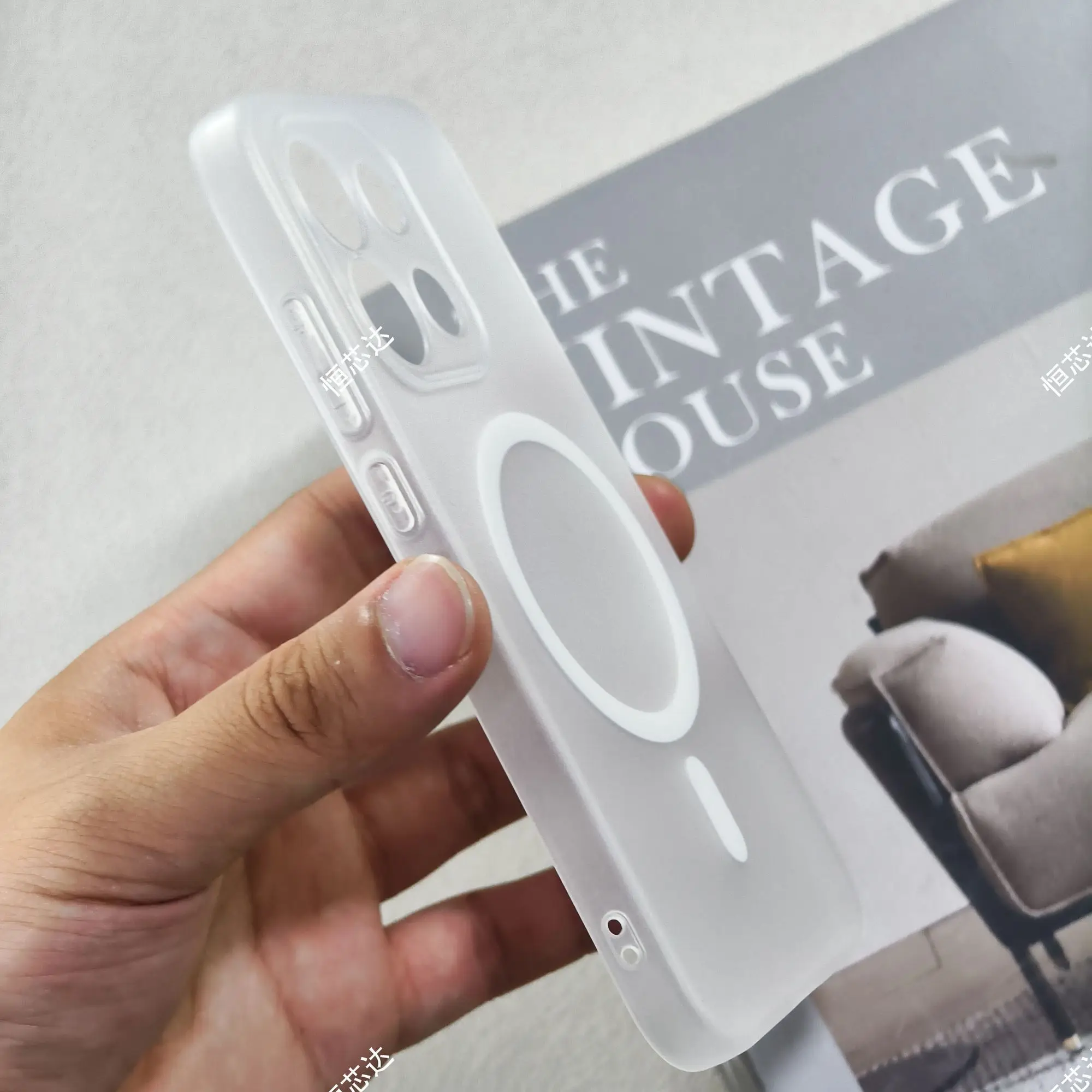 Clear TPU Magnetic Soft Phone Case - Shockproof Anti-Fall Cover