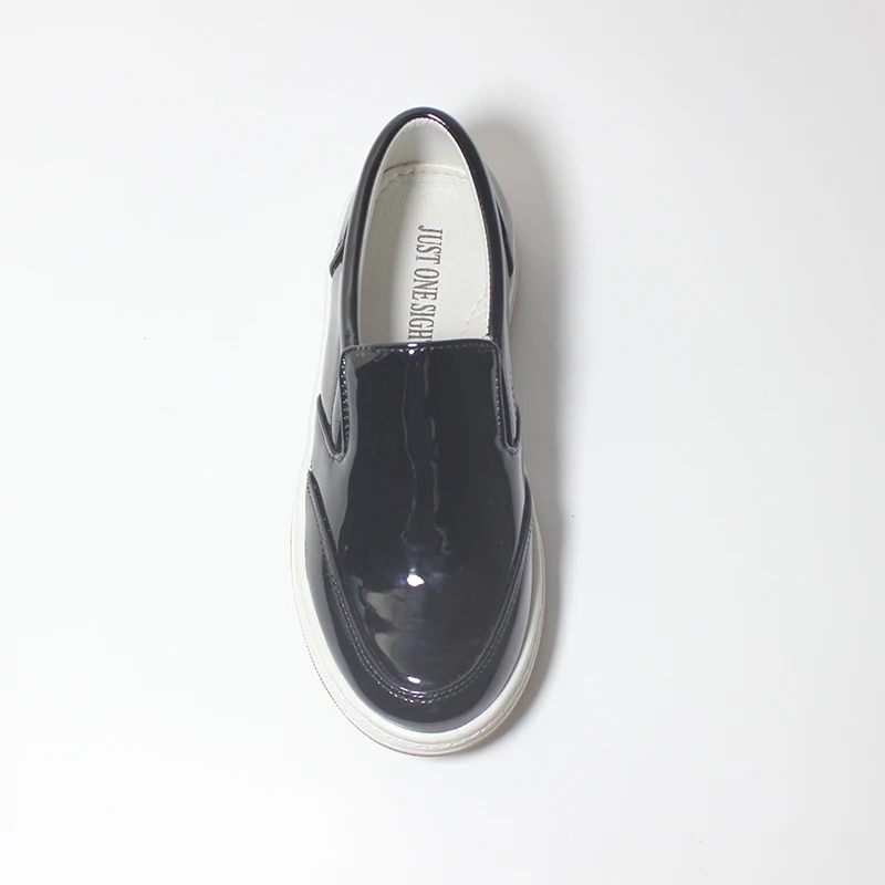 حذاء بدون كعب كاجوال للأولاد للأطفال ، مريح وناعم...