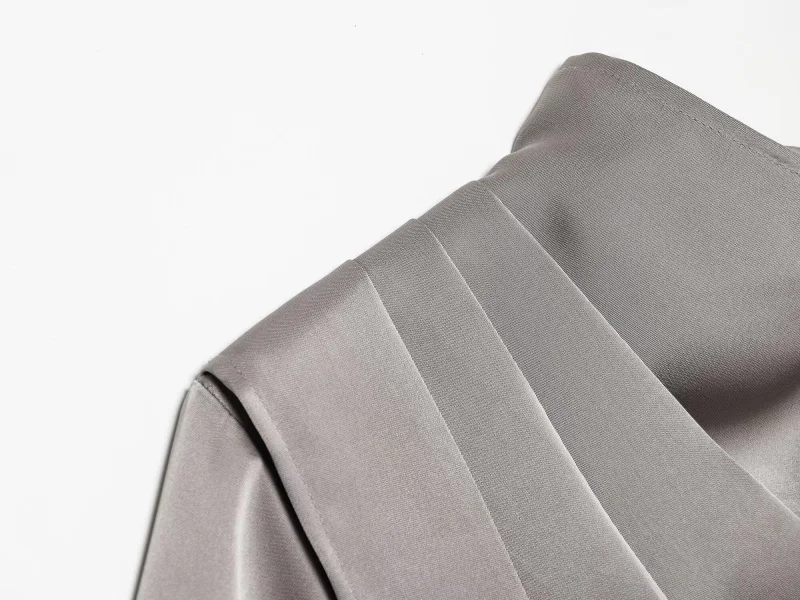 ETJ 2026 Frühjahr neues Damen-elegantes Mode-Schal-Design, Satin-Drape-Top, asymmetrisches, faltiges Langarm-Shirt – Detail 7