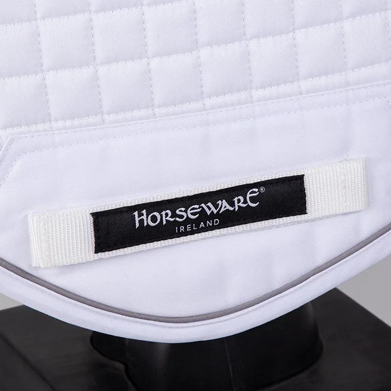Good quality jumping competition saddle pad horse back riding suitable saddle blanket when riding horse equine cushion