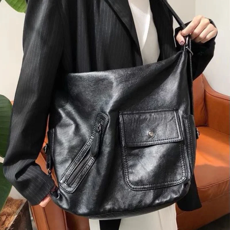 Women Messenger Bag MBTI Womens Shoulder Bag Plain Motorcycle Messenger Bag Large Capacity Multi-functional Backpacks