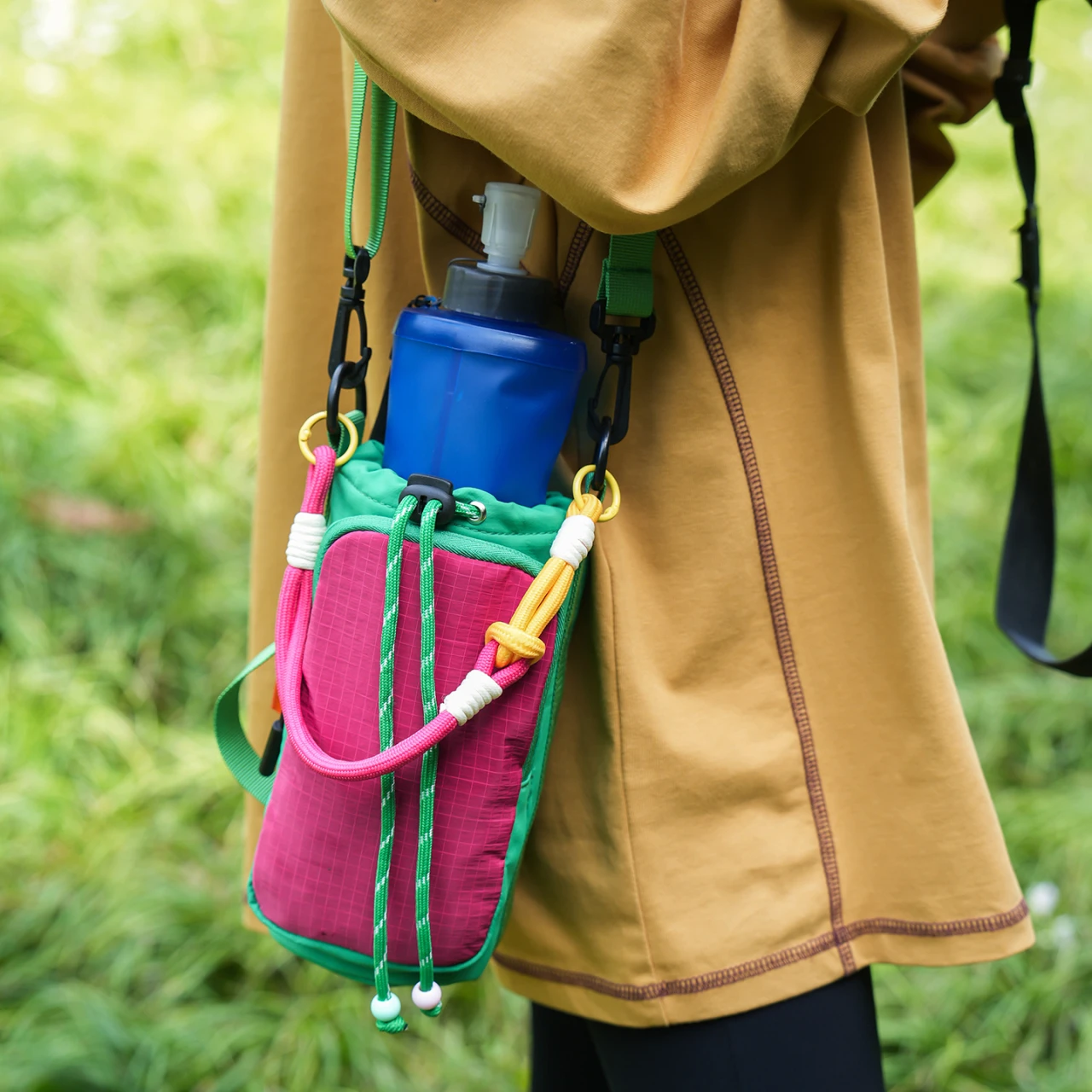 Borsa a secchiello coreana minimalista con coulisse – Borsa a tracolla morbida in cotone-lino da donna, con tracolla regolabile e tasca interna - immagine 2