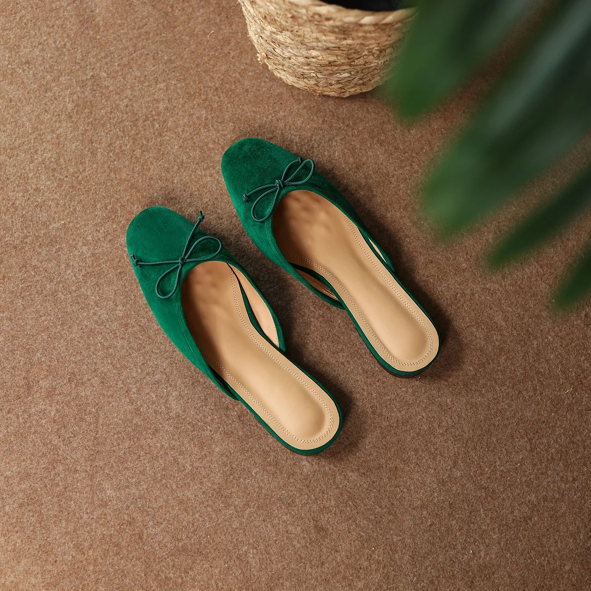 women-mule-slippers-basic-style-cute-flat-shoes-kidsuede-closed-toe-mules-spring-autumn-women-flats-butterfly-knot-slippers