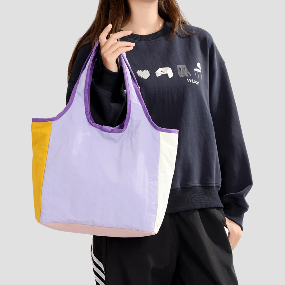 New Style Tote Bag for Women for Commuting to Work, Large Capacity Nylon Bag, Lightweight Handbag, Shoulder Bag, Shopping Bag, Suitable for Students Attending Classes