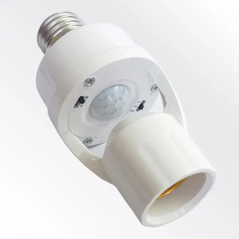 Motion Sensor Light Socket Smart Screw in Light Bulb E27 Motion Activated Bulb Holder Adapter Control for Garage Storage