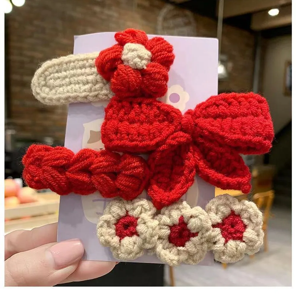 4 Stück süße gestrickte BB-Haarspangen, handgefertigte Blumenrand-Clips, Schleifen-Bang-Clips für Kinder, geeignet für Weihnachtsfest-Feier