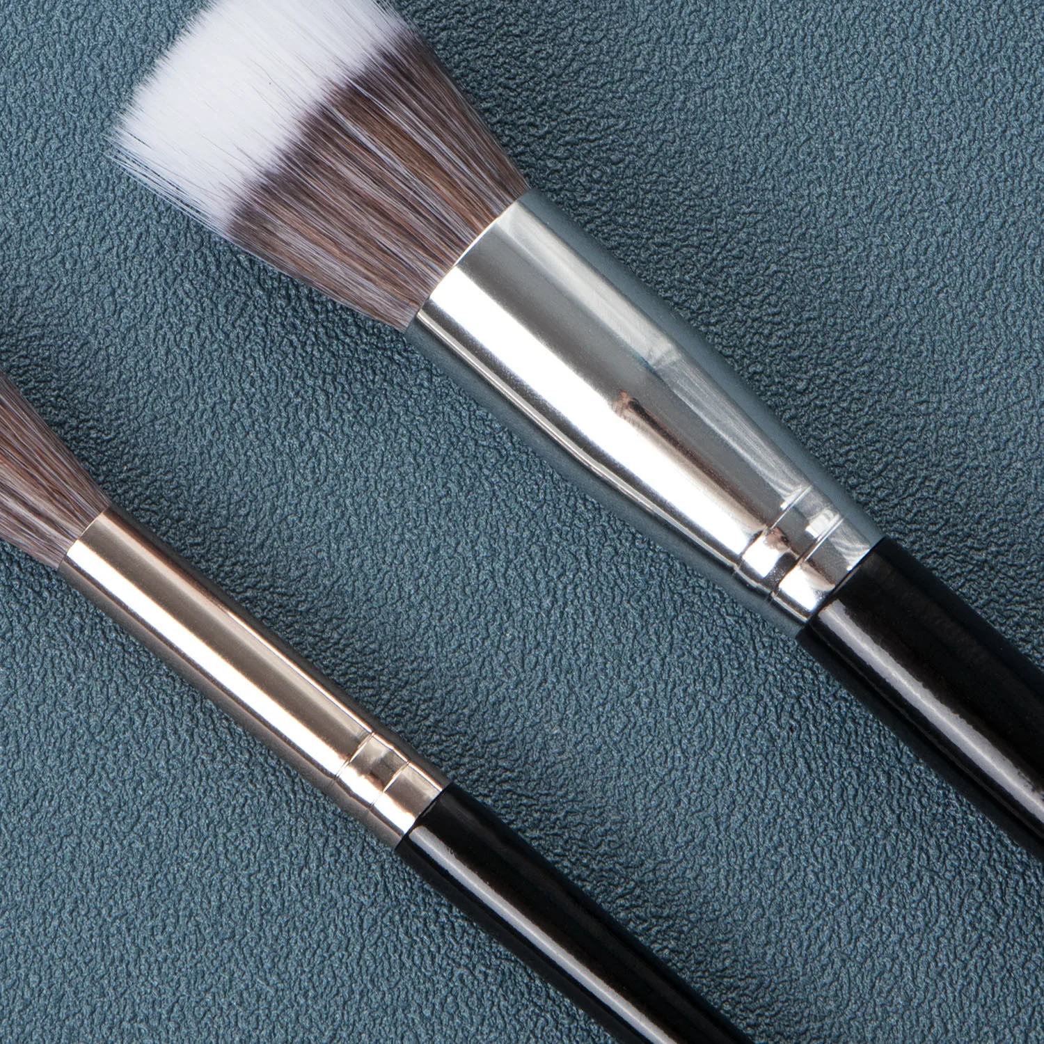 Q：How long after the order can be sent out?