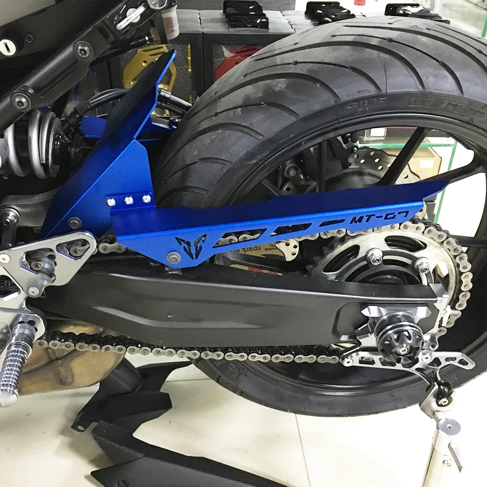 

For Yamaha MT-07 FZ-07 2013-2020 2018 2019 Rear Wheel Tire Hugger Fender Mudguard with Chain Guard Cover Protector MT07 FZ07