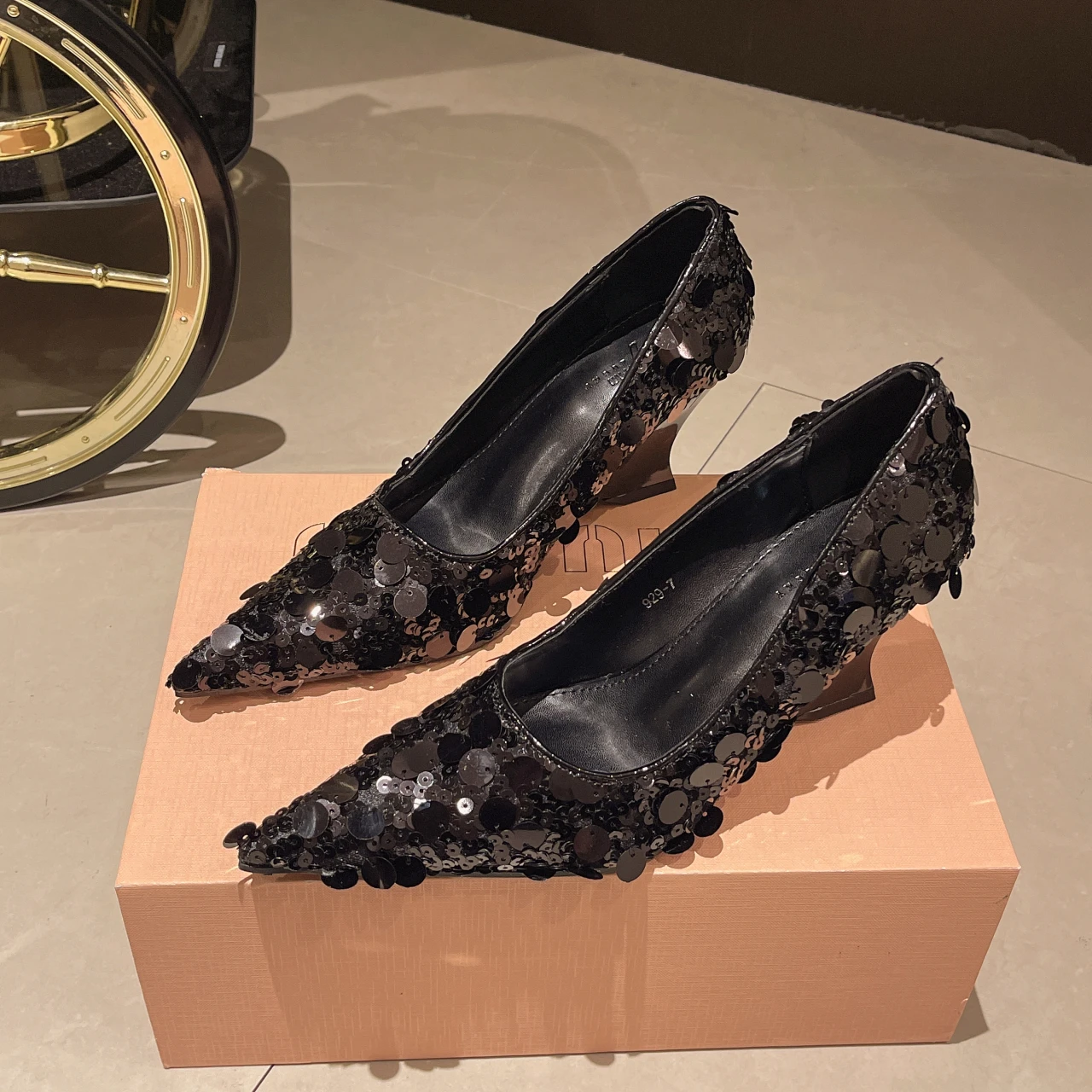 Shoes Woman 2024 Trend Brand Pumps Fashion Bling Sequin Pointed Toe Shallow Slip Nude Shoes High Wedges Heel Pumps Shoes