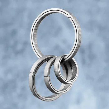 Real Titanium Alloy Key Rings Keychains Buckle Pendant Super Lightweight Man Car Keychain for Male Creativity Gift