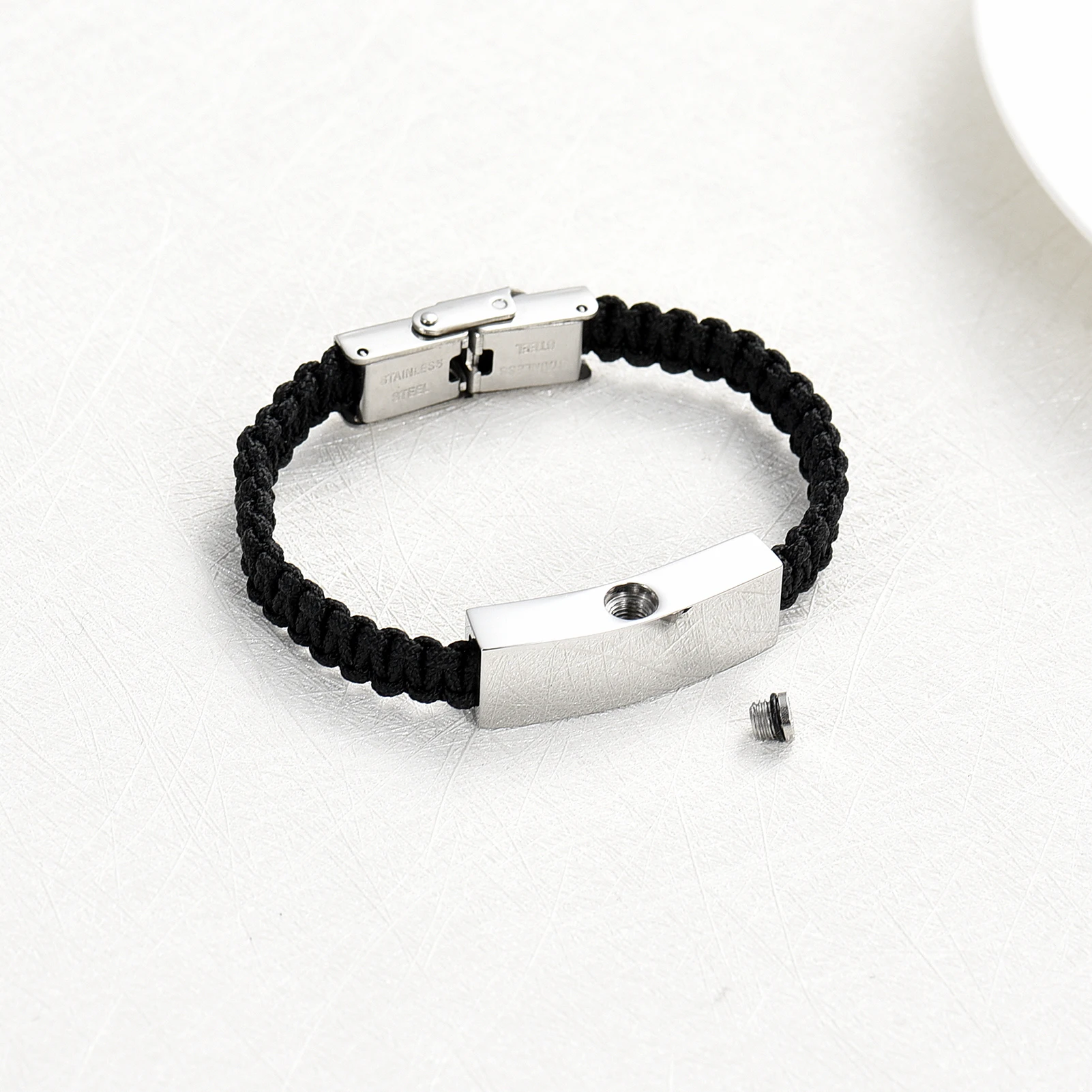 Memorial Urn Bracelets Wristband Funeral Cremation Jewelry for Ashes Holder Stainless Steel Cube Urns Customized Keepsake Bangle