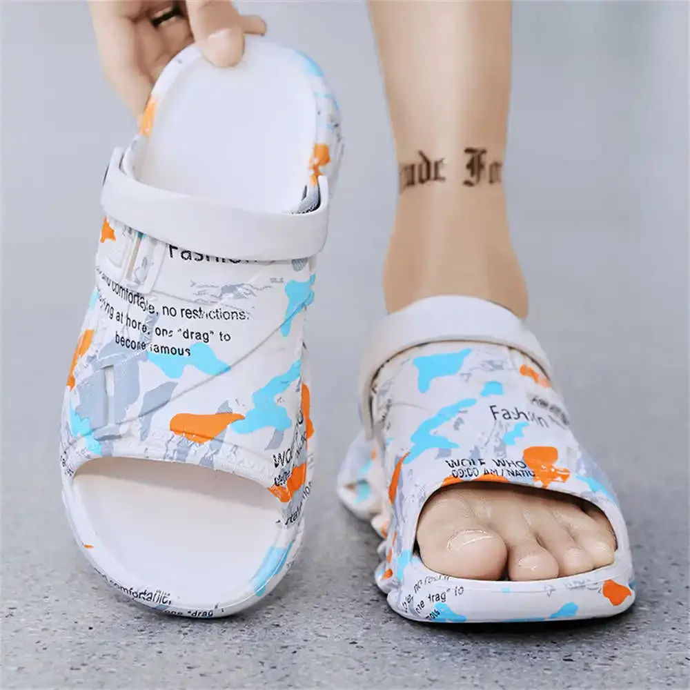 Taglia 42 Mezzo Sandali Firmati Di Lusso Pantofole Per Uomo Scarpe Per Bambini Sneakers Sport Basst Di Marche Famose