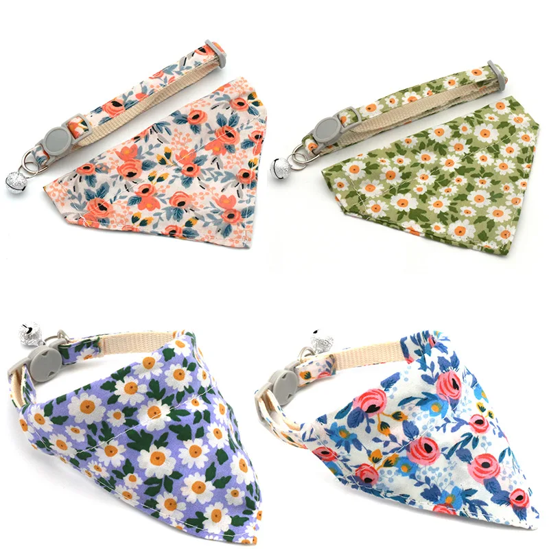 Adjustable Daisy Pet Bandana Collar 1