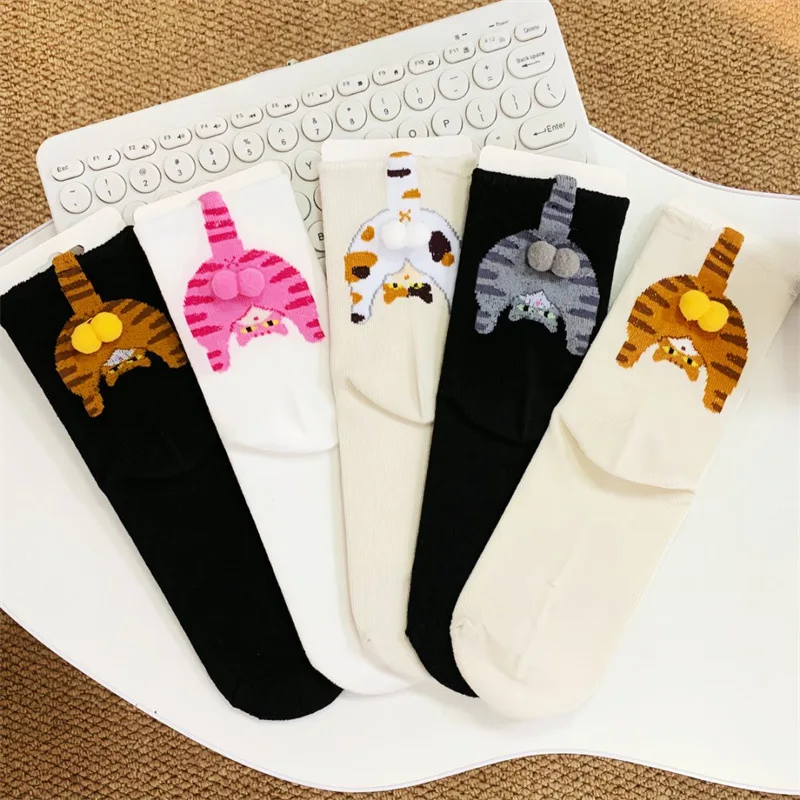 Katze Hoden Socken Frauen Verspielte Cartoon Abstrakte Crew Socken Baumwolle Bequeme Feuchtigkeit Absorbierende Mittlere Wade Lustige Socken – Detail 12