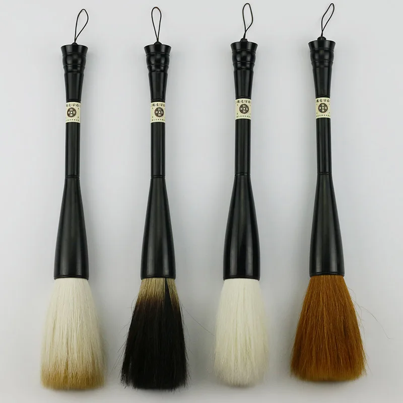 Рисунок 5 - Большая ручка-кисть в форме бункера