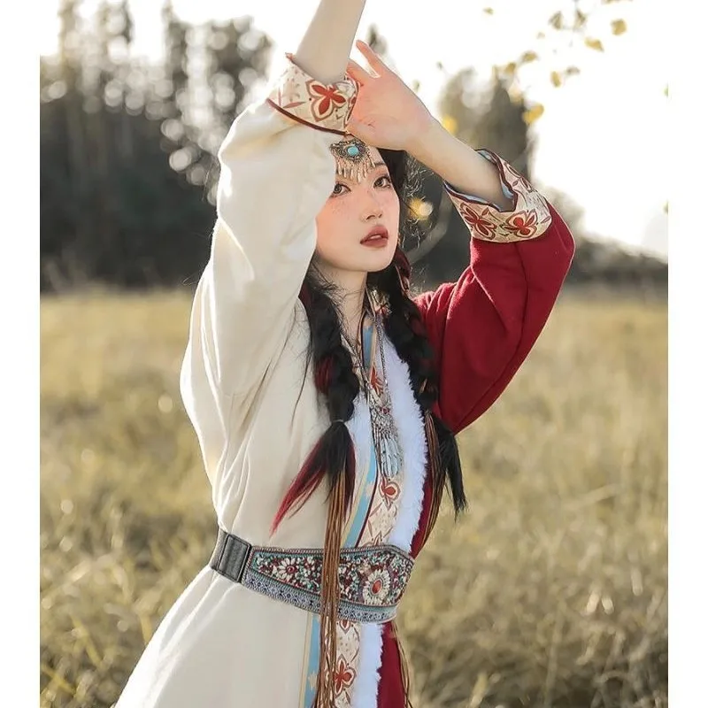 Photographic Studio New Tibetan Robe Clothing Female Yunnan Lijiang Tibet Tourism Photography Ethnic Style Travel