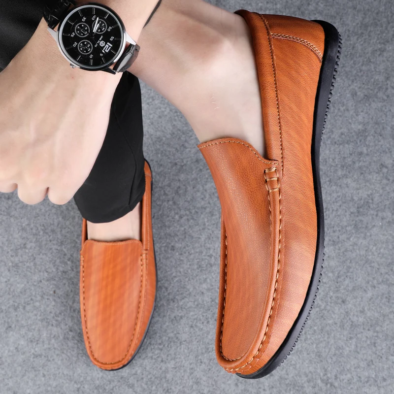 Men'S Big Size Leather Casual Shoes Spring Autumn Summer Men Loafer Shoes Male Driving Shoes Soft All-Match Cowhide Breathable