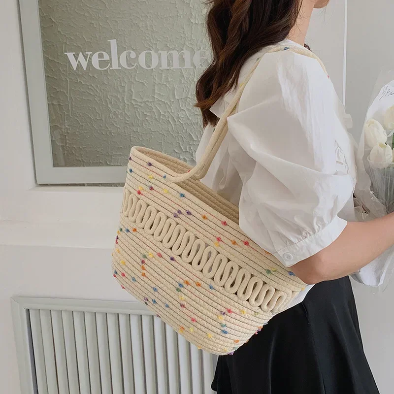 Single Shoulder Bag Hollowed Out Cotton Thread Woven Bag New Summer High-capacity French Grass Woven Bag Seaside Vacation Beach