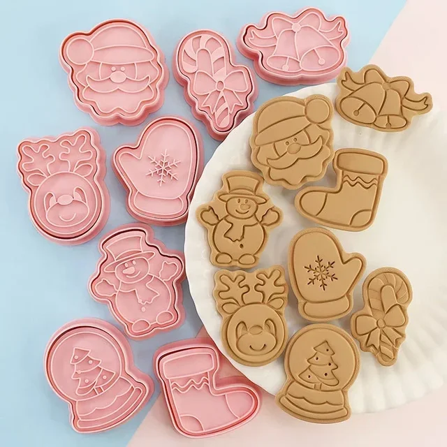 8Pcs/Set Cookie Tools Creative Handmade Molds DIY Cartoon Biscuit Mould Christmas Cookie Cutters Plastic Baking Cookie Tools