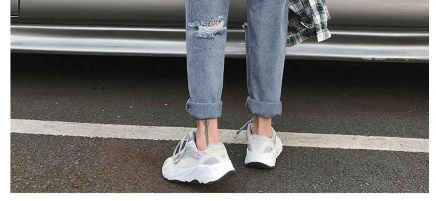 Description Picture 3 of item2024 Men Summer Fashion Korean Loose Straight Denim Pants Male Baggy Ripped Holes Jeans Mens Thin Ankle-length Trousers F196