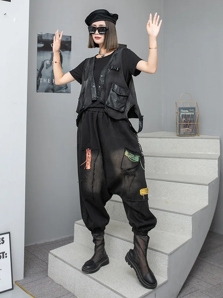 

Fashion Woman Personalized Distressed Splicing Sleeveless V-neck Vest Denim Cross-pants Two-piece Set New Loose Streetwear Suit
