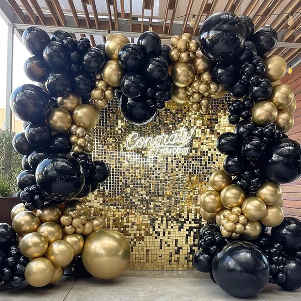 Arco decorativo per porta in colore dorato per matrimoni con un diametro di 2 m