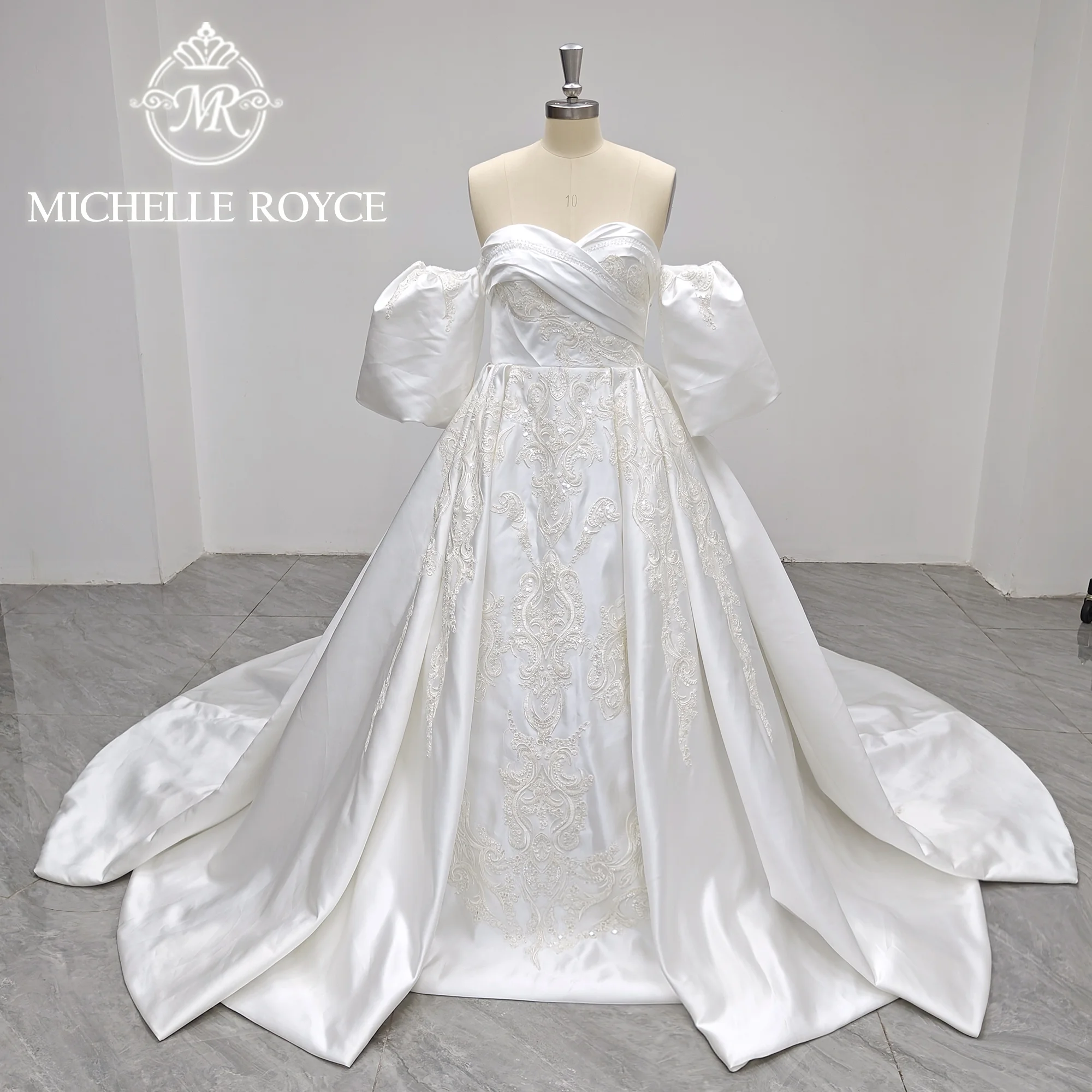 

Женское свадебное платье It's yiiya, белое атласное платье невесты с изысканной вышивкой на лето 2024