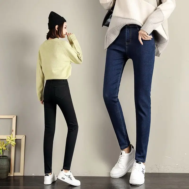 Рисунок 4 - Осенне-зимние плюшевые плотные