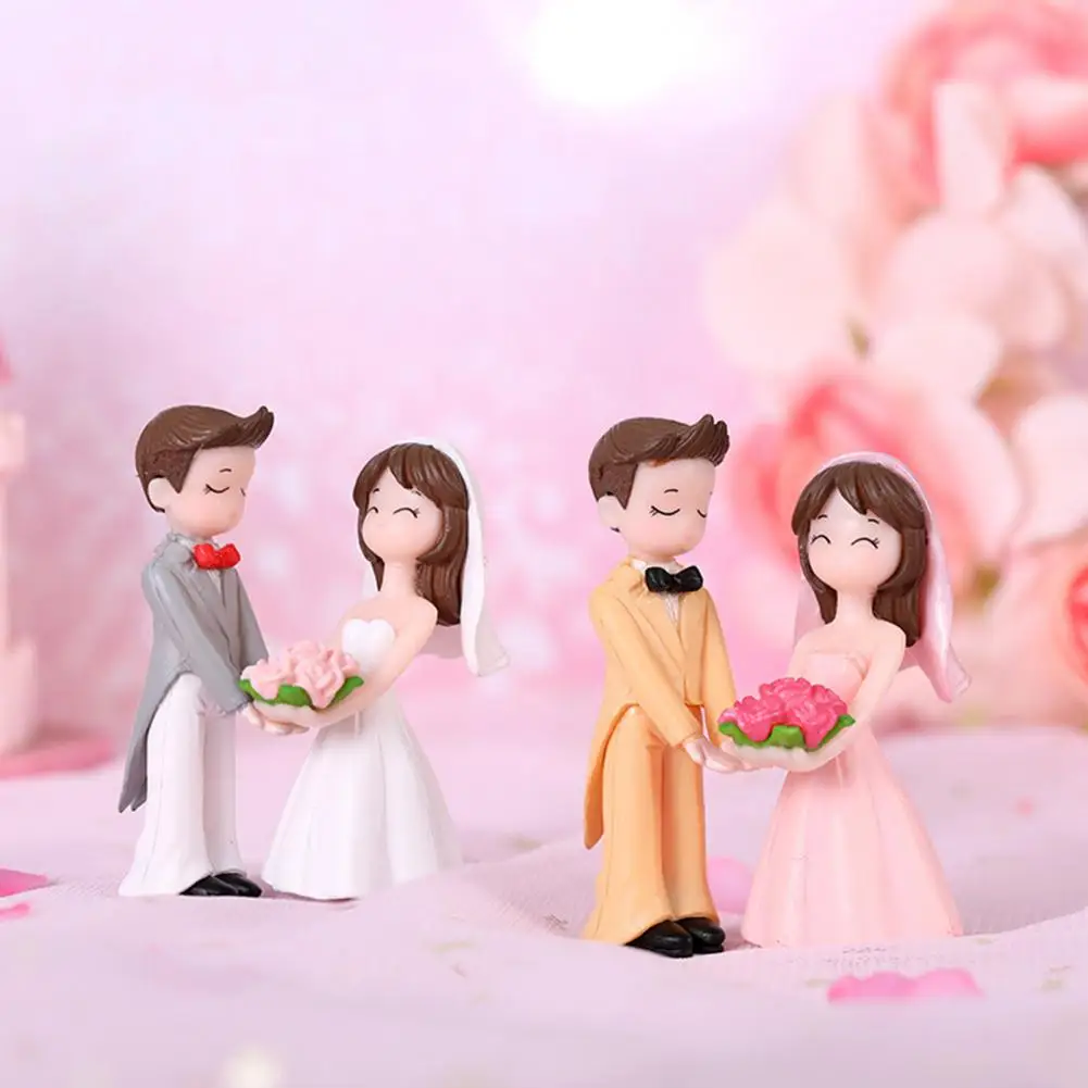 Boy Girl Statue Bright-colored Lovers Figure Unbreakable Adorable Great Chic Bride Groom Lovers Figure ornament crafts miniature figurines miniature couple ornament