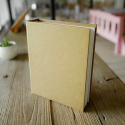 Elegant 200-Pocket Photo Album for Weddings and Memories (Kraft)