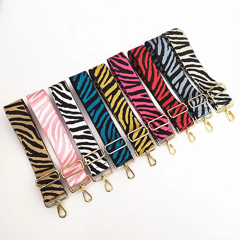 Рисунок 3 - Широкий плечевой ремень полосатый